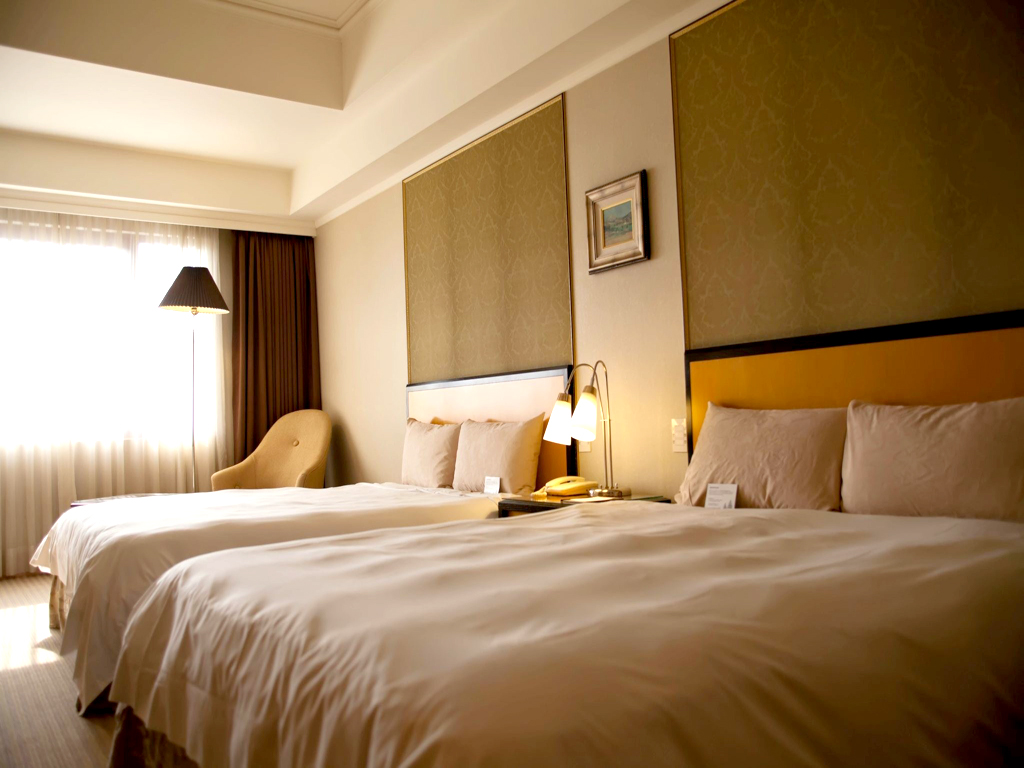 丽尊酒店温馨客房图片