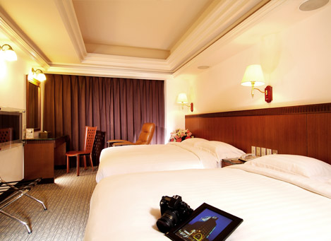 喜悦酒店豪华双人房图片