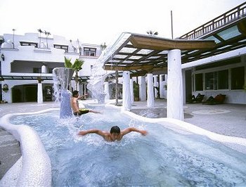 香格里拉冬山河渡假饭店图片相册