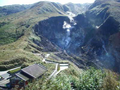 阳明山公园-游憩区旁温泉