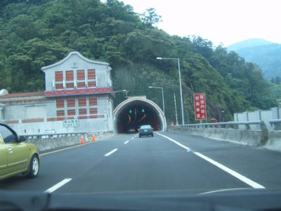 雪山隧道-雪山隧道全长12.9公里