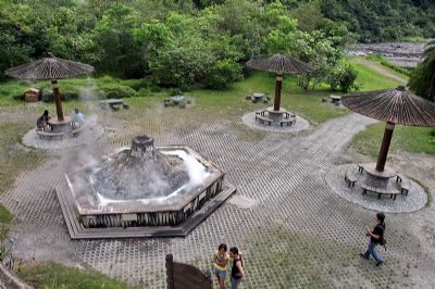 鸠之泽温泉(原仁泽温泉)-俯拍煮蛋区